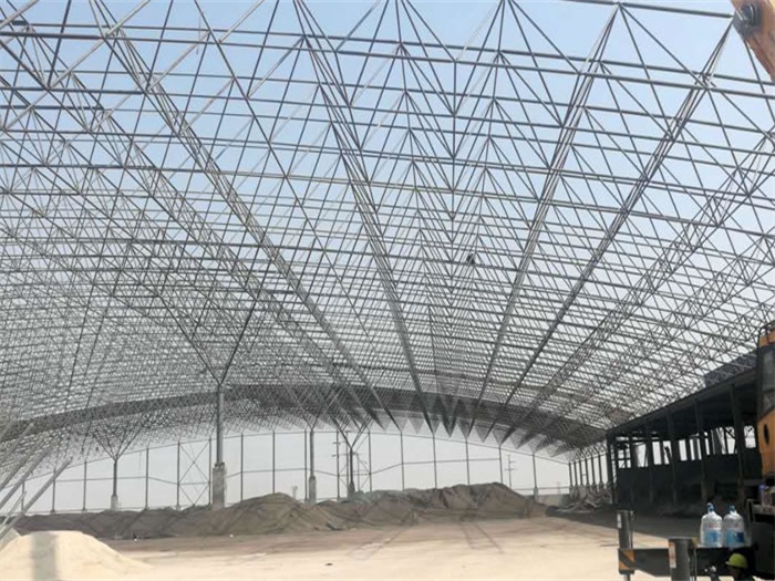 延边钢厂料仓网架工程